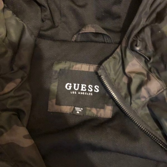 Guess jacket - Picture 3 of 3